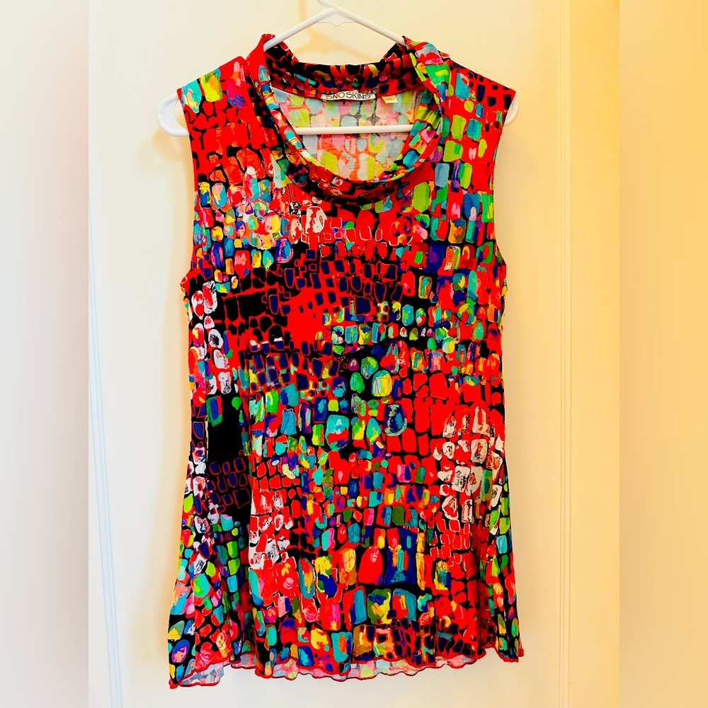 Sno Skins Festive Sleeveless Tunic Top with Cowled Neck in Size L. Gorgeous!